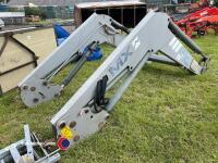 MX T12 front loader c/w John Deere 6920 brackets - 3