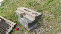 Claas 560kg front weight block