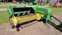 John Deere 459 baler - 2