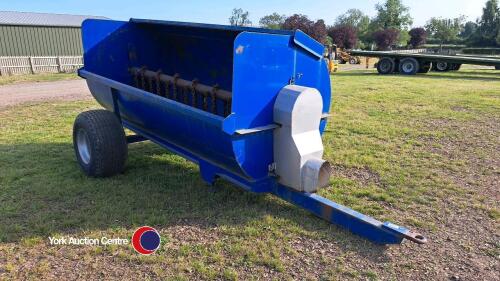 Refurbished barrel muck spreader, new 460/60/15.5 tyres