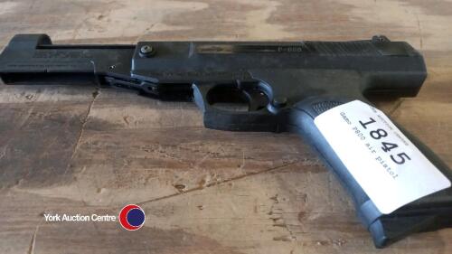 Gamo P800 air pistol