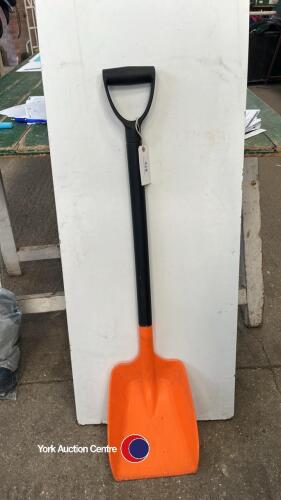 Plastic muck shovel