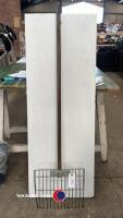 Metal shavings fork - 3