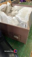 Arizona wellington boots new in box - size 5 - 4