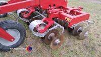 Kongskilde Front Terra-disc 3000 front mounted discs, 2010, spares in office - 3