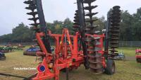 Gregoire Besson 6m trailed discs harrow - 2