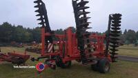 Gregoire Besson 6m trailed discs harrow - 4