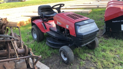 Lawnflite 604 ride on mower, Briggs & Stratton engine