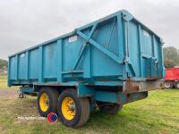 Armstrong and Holmes 14T twin axle grain tipping trailer 2003 - 3