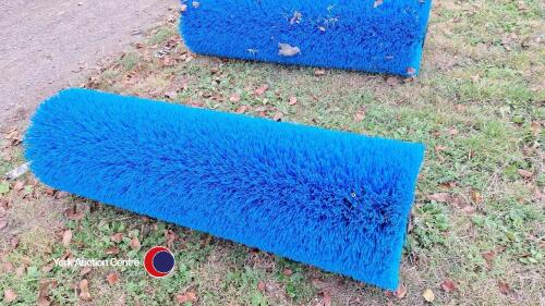 New road sweeper centre brush, 1600mm long x 400mm dia