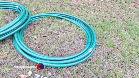 High pressure hose, internal diameter 1.25', external 1.5', approx 100ft