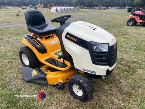 Cub Cadet CC1016KHG Hydrostatic drive, Kawasaki twin cylinder engine, mulching plug and new battery fitted, key in office