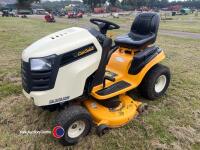 Cub Cadet CC1016KHG Hydrostatic drive, Kawasaki twin cylinder engine, mulching plug and new battery fitted, key in office - 2