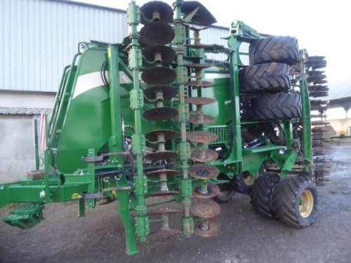 2017 Great Plains CDA 600-167 Centurion 6m cultivation drill, 3000ltr hopper, 50mm press wheels, scalloped discs, track eradicator, weight load cells, seed flow sensors, control screen, large quantity new spares