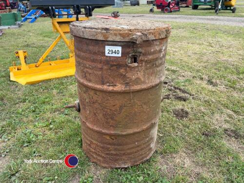Rear counter balance weight for tractor
