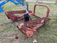 Quicke 2230 loader with Case David brown 4cyl brackets - 5