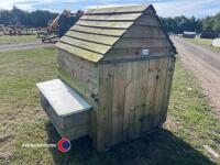 Large chicken coop - 2