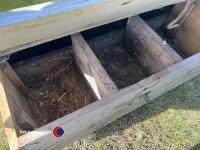Large chicken coop - 4