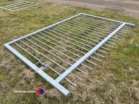 Very heavy duty galvanised gate with hinges - 3