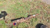 IH B275-434 tractor drawbar - 2