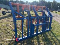 8ft push off buckrake on Manitou brackets - 4