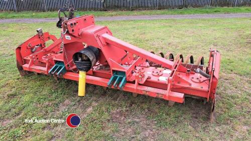 Kverneland 3m power harrow, PTO in office