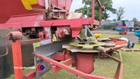 Bateman KRM Bredal lime spreader body - 4