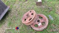 Pair of front cast wheels for old Fordson tractor - 2