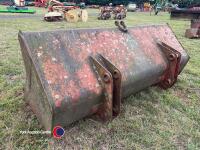 JCB 6ft 6 front bucket - 3