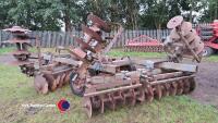 Ransomes 4.5m hydraulic folding disc harrows, pins in office - 3