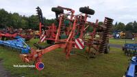 Kverneland CLD 4.8m stubble cultivator, hydraulic folding