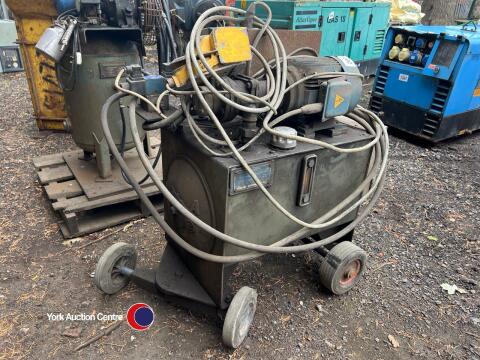 3 phase hydraulic power pack with switch gear and foot pedal