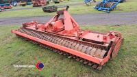 Kuhn 4m power harrow with packer - 2