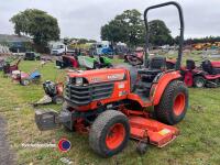 Kubota B2100 with cutting deck, 1934 hours - 2