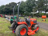 Kubota B2100 with cutting deck, 1934 hours - 4