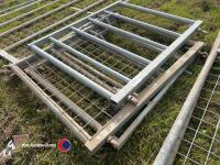2x Half mesh 3ft gates, 1x non mesh gate