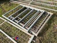 2x Half mesh 3ft gates, 1x non mesh gate - 2