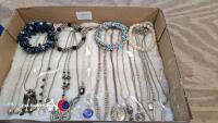 3 x trays of costume jewellery - 3