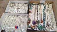 3 x trays of costume jewellery