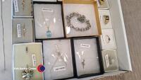 Tray of boxed good quality jewellery marked .925, Alpaca, M&S, Sarah Coventry etc - 2