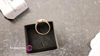 18ct gold and diamond ring size N - 2