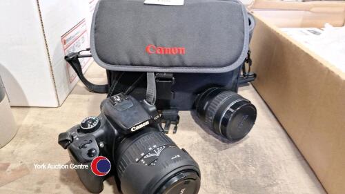 Canon EOS400D digital camera with two lenses, new battery and charger in carry bag, working