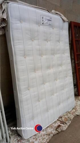 Nestledown Brompton medium sprung mattress