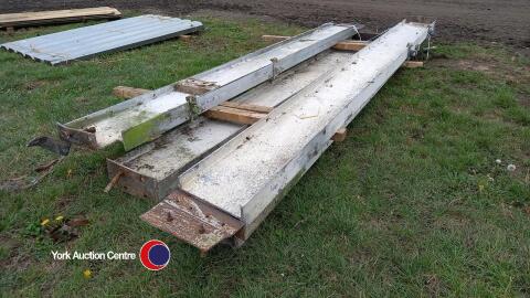 Steel girders 12 x 4'11"