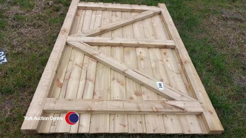 6ft high x 4ft Wide featheredge door. New and unused.