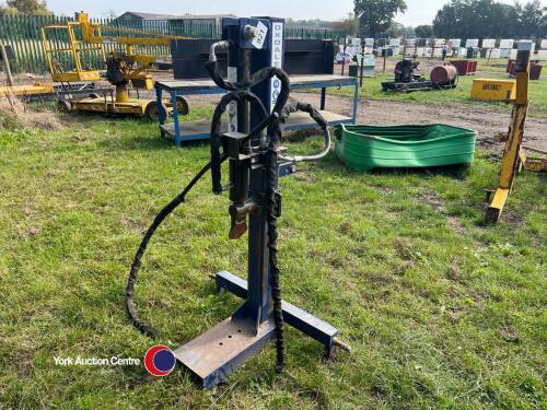 Oxdale tractor log splitter