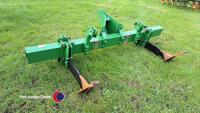 John Deere 2 leg subsoiler, c/w unused new legs and points