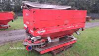 Kuhn Axera-M 1102 fertiliser spreader, 2005 - 2