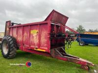 Marshall Vesuvius rear discharge spreader, 2003