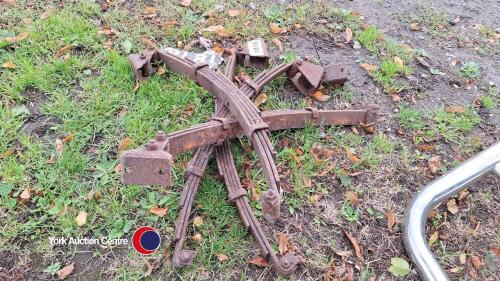 4 x trailer leaf springs good condition